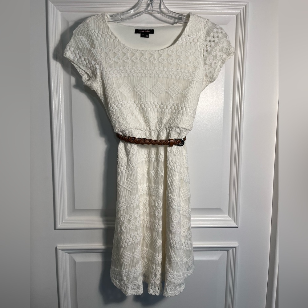 MyMichelle Fit & Flare Cream Lace Dress with Belt - Size 14 Girls - EUC